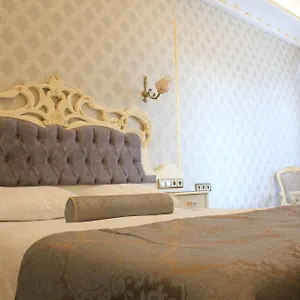 Отель Nayla Palace
